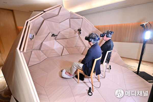 Tokyo Quantified Meditation Challenge organised by the World Meditation League and All Here