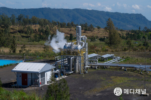 The Ijen geothermal power plant, a renewable energy project that showcases PT SMI