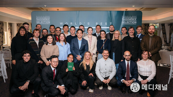 The third edition of the World’s Best Sommeliers’ Selection is revealed, celebrating wines judged by leading sommeliers from around the world.